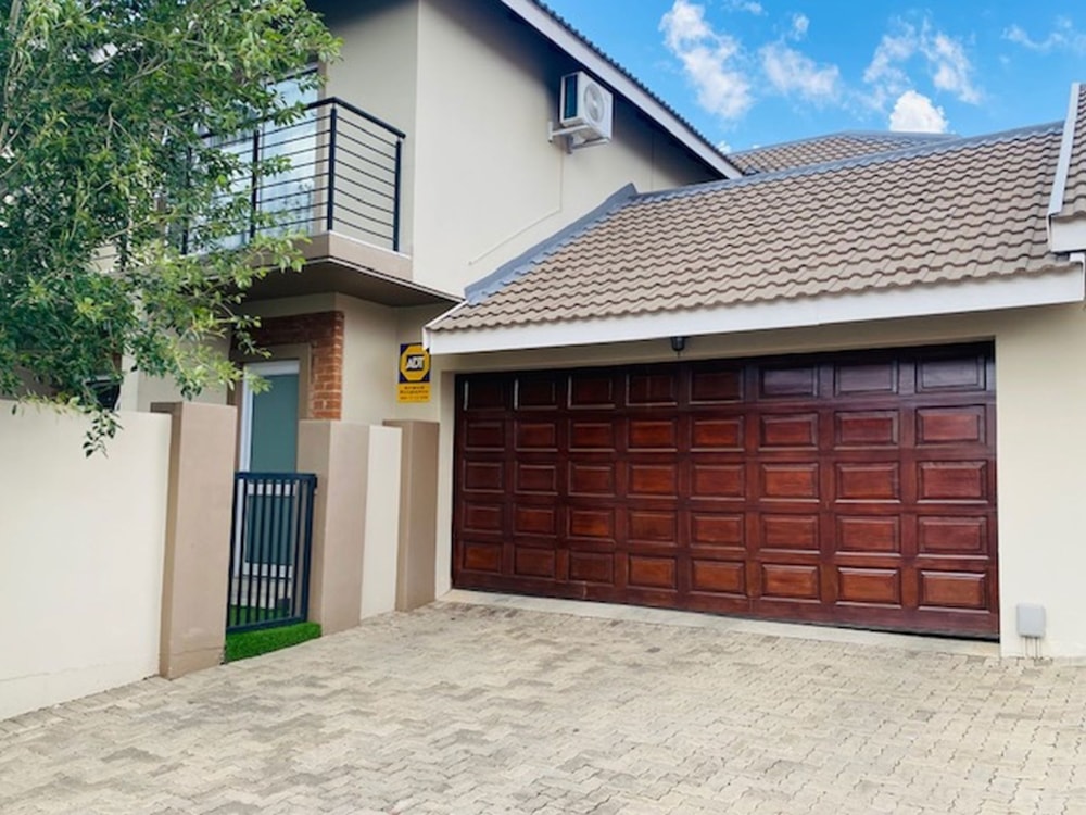 Townhouse for sale in Shellyvale - 1BX1681273