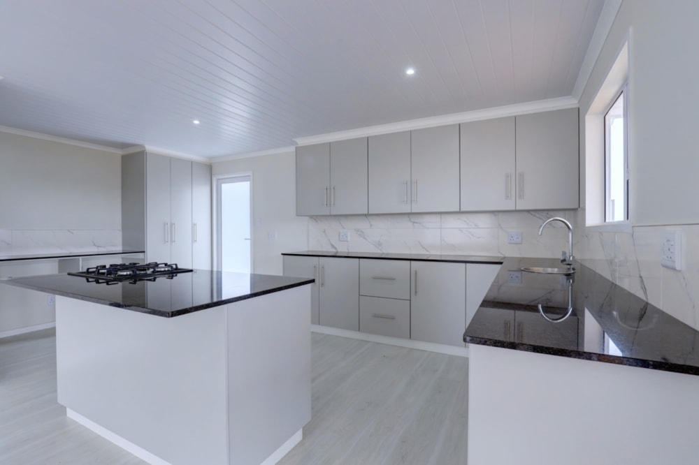 House for sale in Seemeeupark, Hartenbos - 1MB1681081 House for sale in Seemeeupark, Hartenbos - 1MB1681081