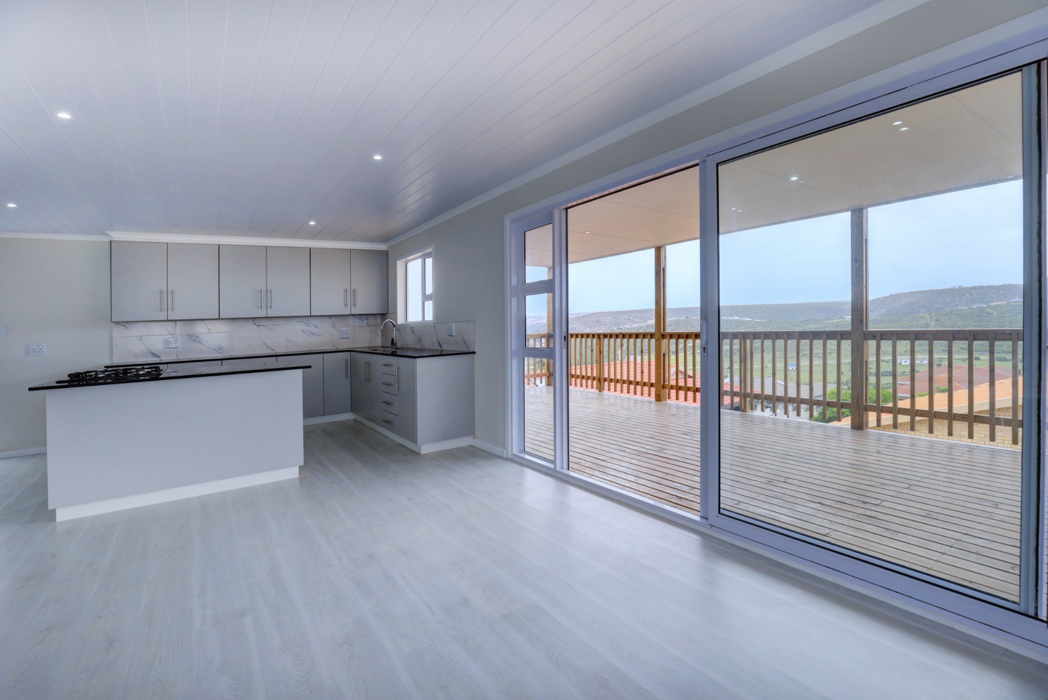 House for sale in Seemeeupark, Hartenbos - 1MB1681081