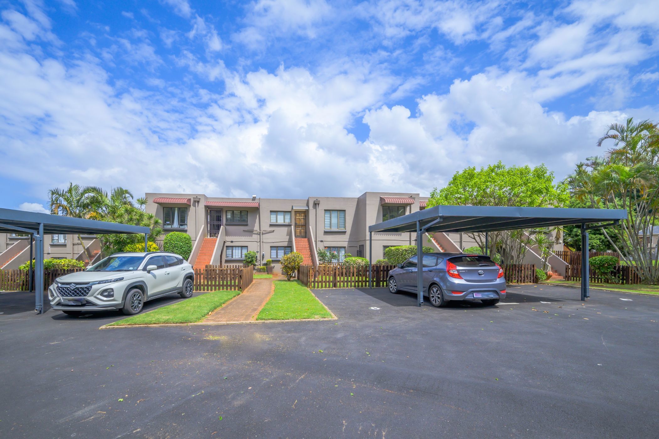 Garden apartment let in Sunningdale, uMhlanga - 1ND1696630
