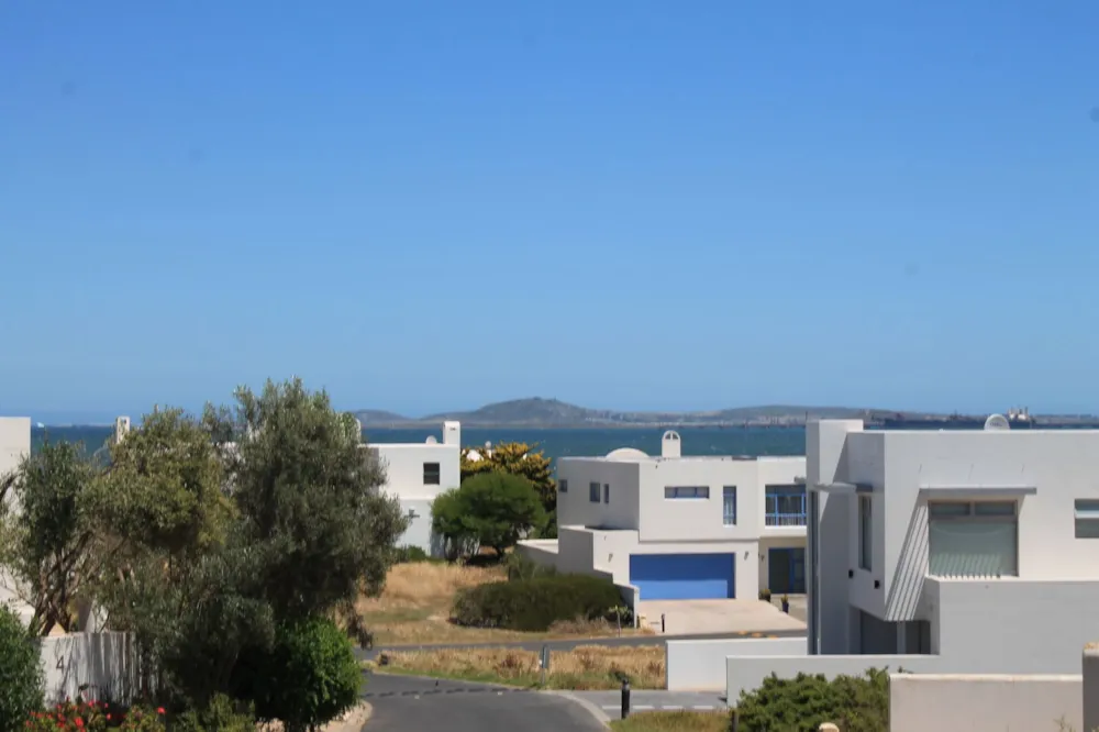 Vacant land for sale in Paradise Beach, Langebaan - LA1680221 Vacant land for sale in Paradise Beach, Langebaan - LA1680221