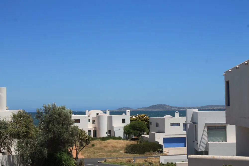 Vacant land for sale in Paradise Beach, Langebaan - LA1680221 Vacant land for sale in Paradise Beach, Langebaan - LA1680221