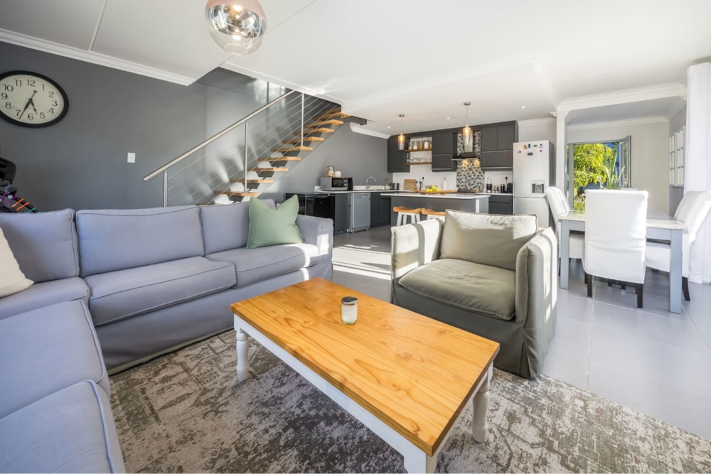 House sold in Langeberg Glen - DBV1681940 House sold in Langeberg Glen - DBV1681940