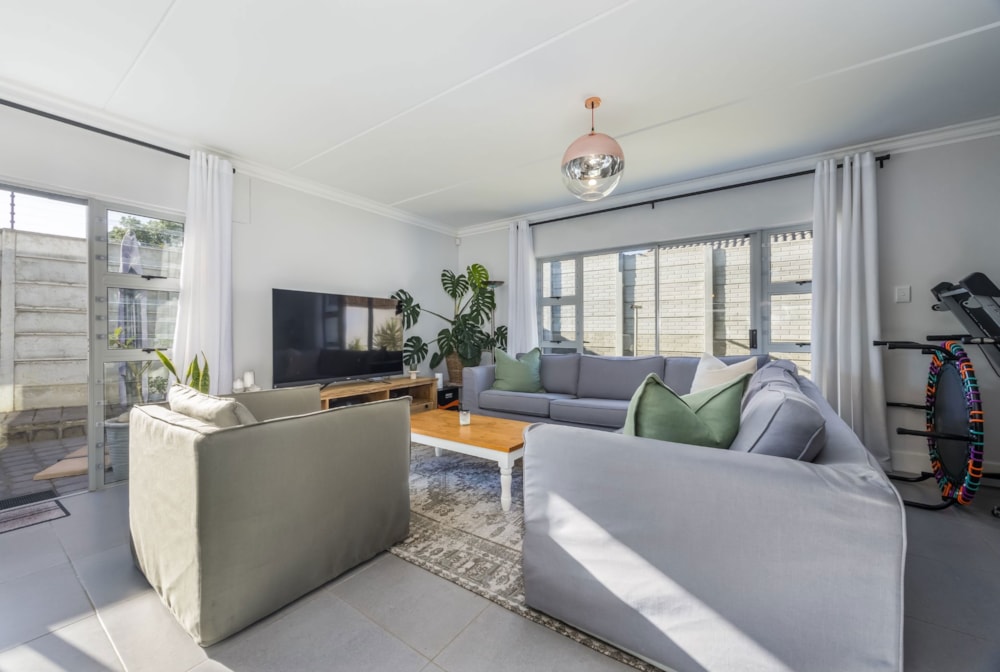 House sold in Langeberg Glen - DBV1681940 House sold in Langeberg Glen - DBV1681940