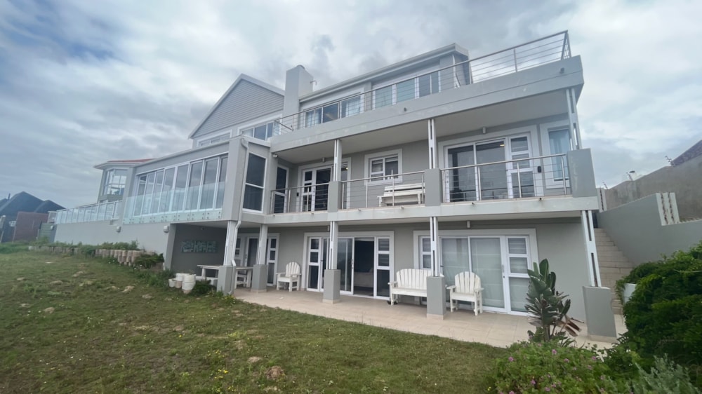 House for sale in Ferreira Town - 1JF1682814