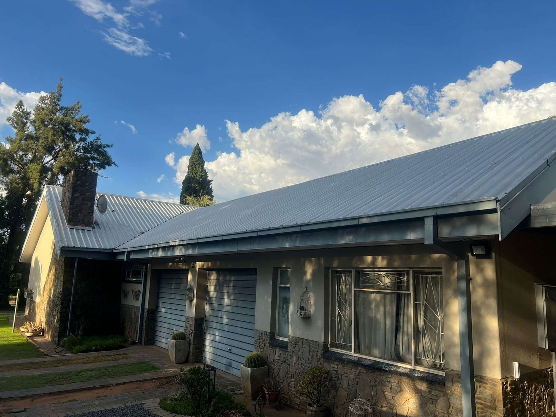 House sold in Universitas - 1BX1682160