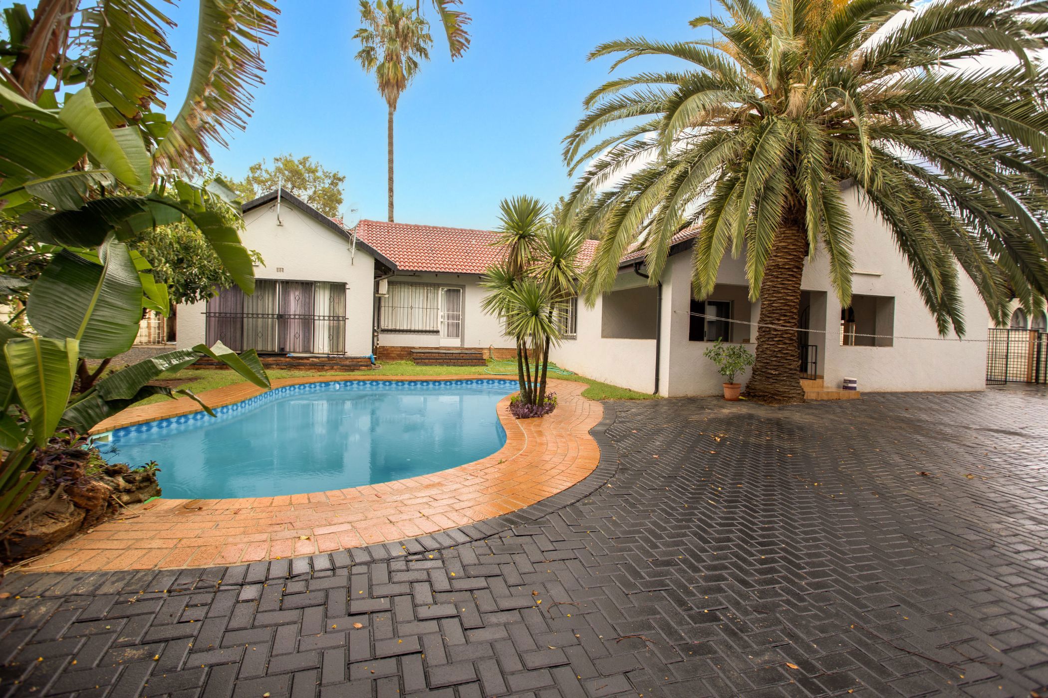 House sold in Noordwyk - MR1681182