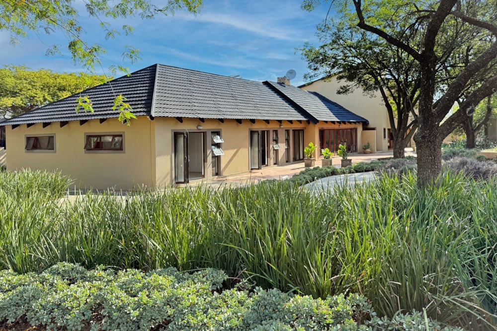 House sold in Carlswald Estate - MR1683012