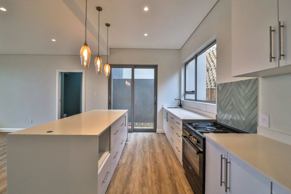 Double-storey house for sale in Zululami Estate - 1BD1680125 Double-storey house for sale in Zululami Estate - 1BD1680125