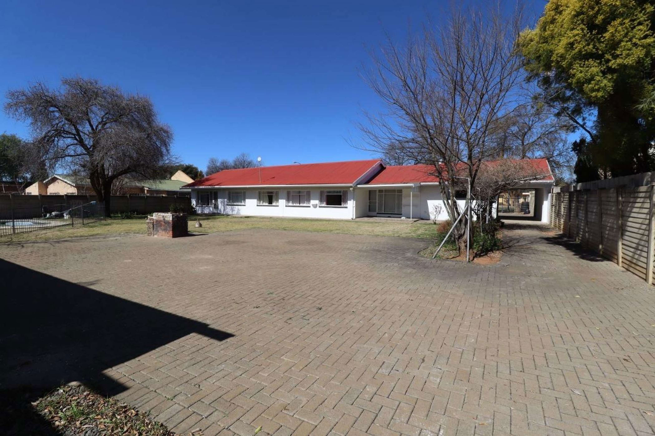 House sold in Universitas - 1BX1681820