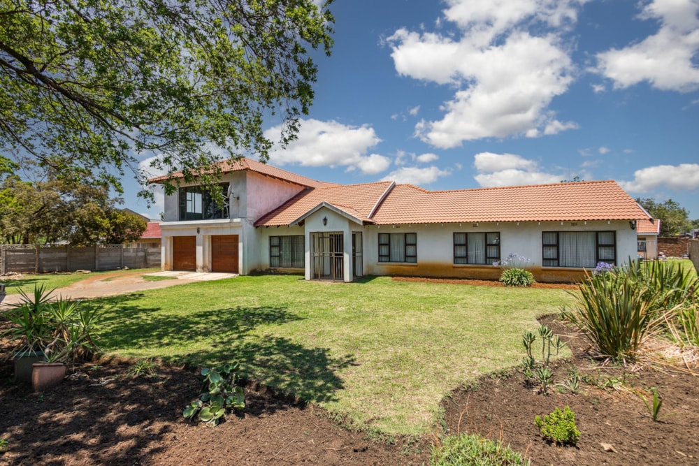 House for sale in Brackenhurst - 1GV1681071