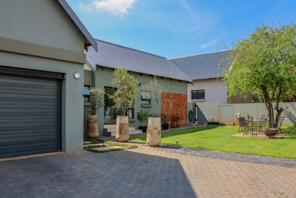 House for sale in Leloko Estate - 1HR1680663