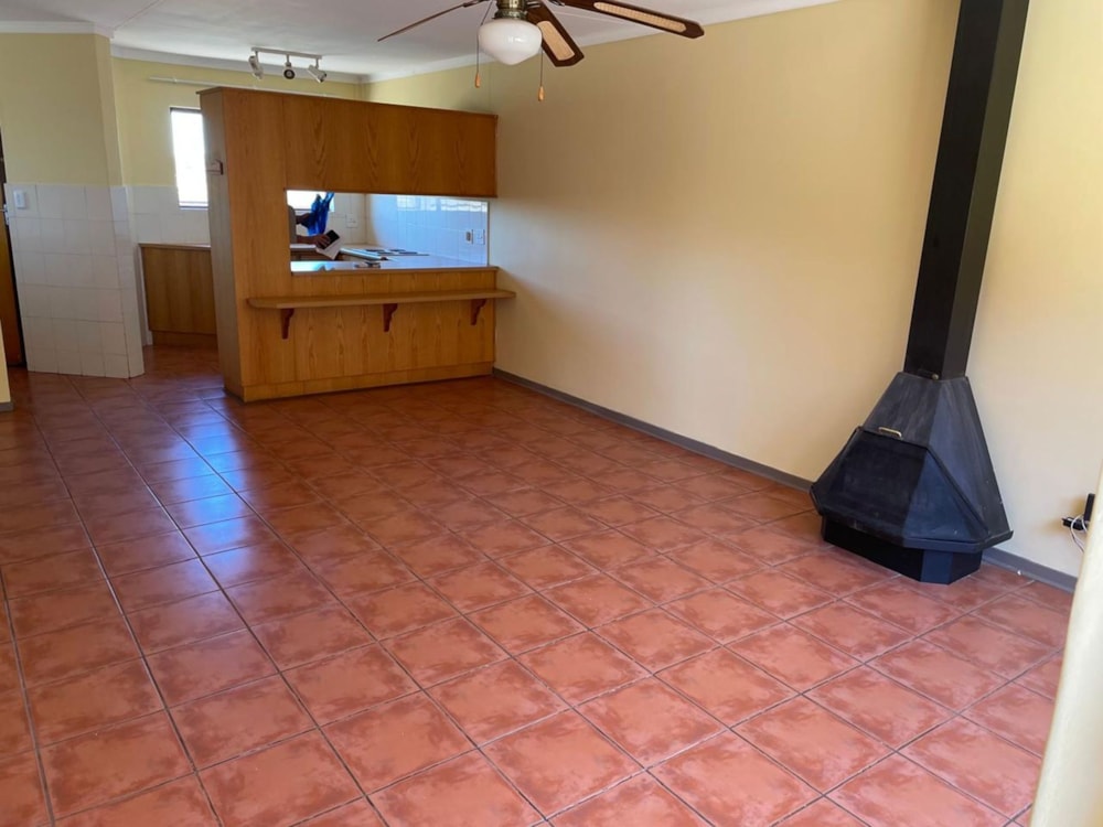 Townhouse for sale in Langenhovenpark - 1BX1683004 Townhouse for sale in Langenhovenpark - 1BX1683004