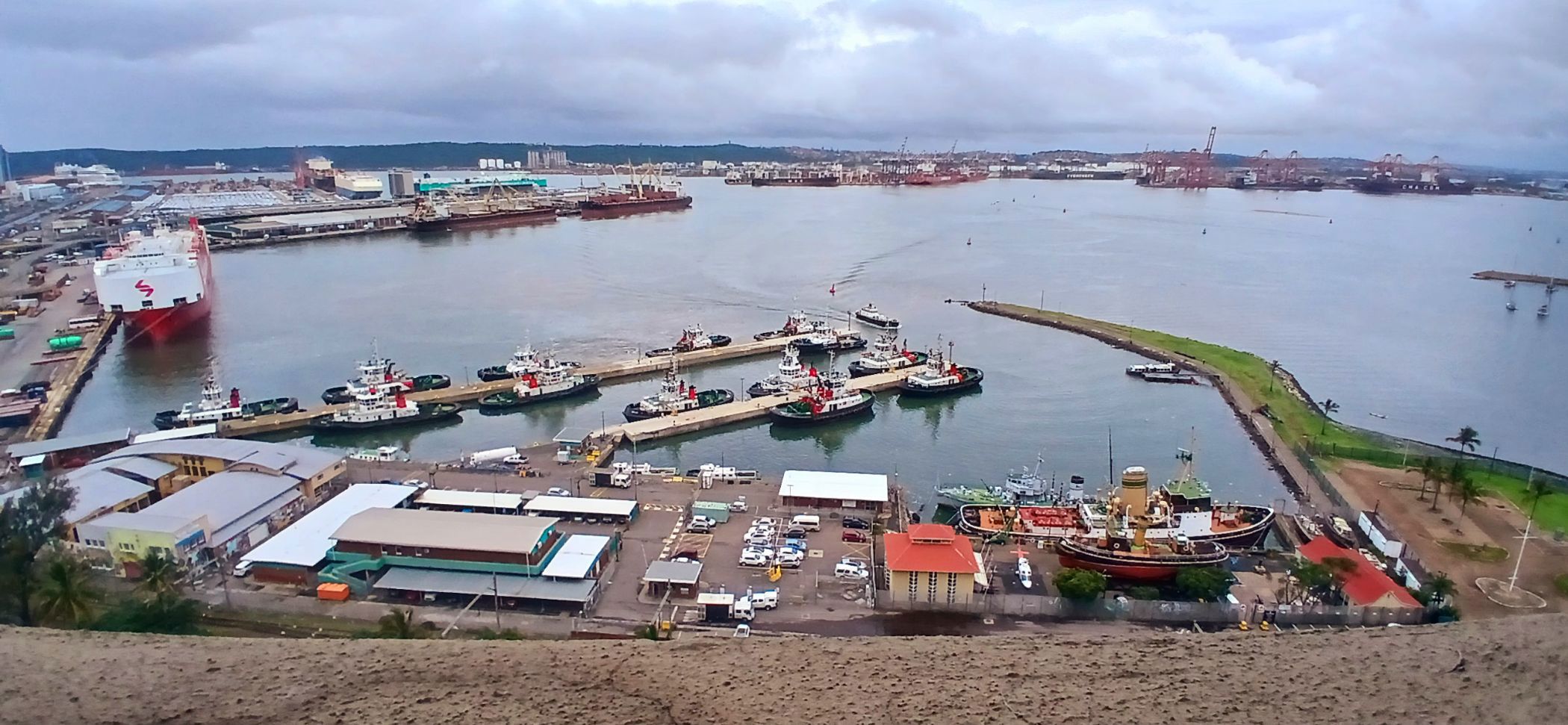 Apartment for sale in Durban Central - 1DA1681914