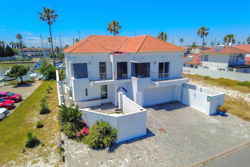 Double-storey house for sale in Port Owen - LA1610594