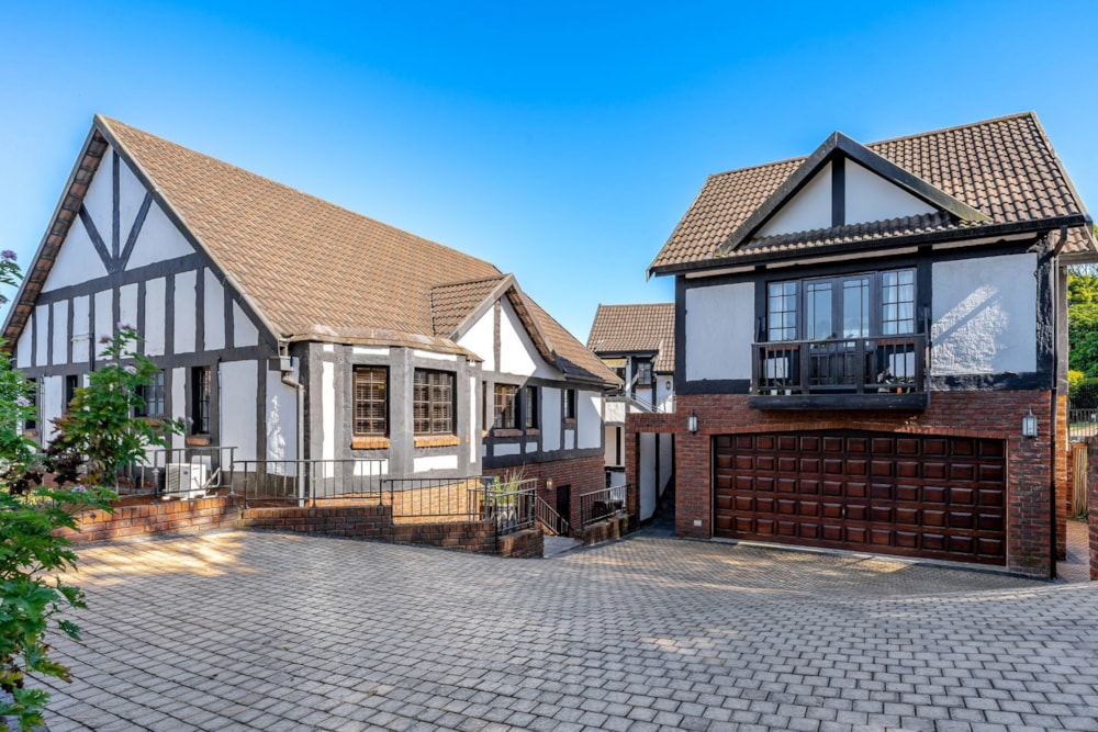 Townhouse sold in Hillcrest, Upper Highway - 1KF1681657