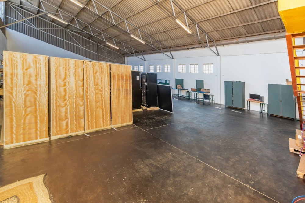 Commercial industrial property for sale in Msasa, Zimbabwe - 3ZB1681175