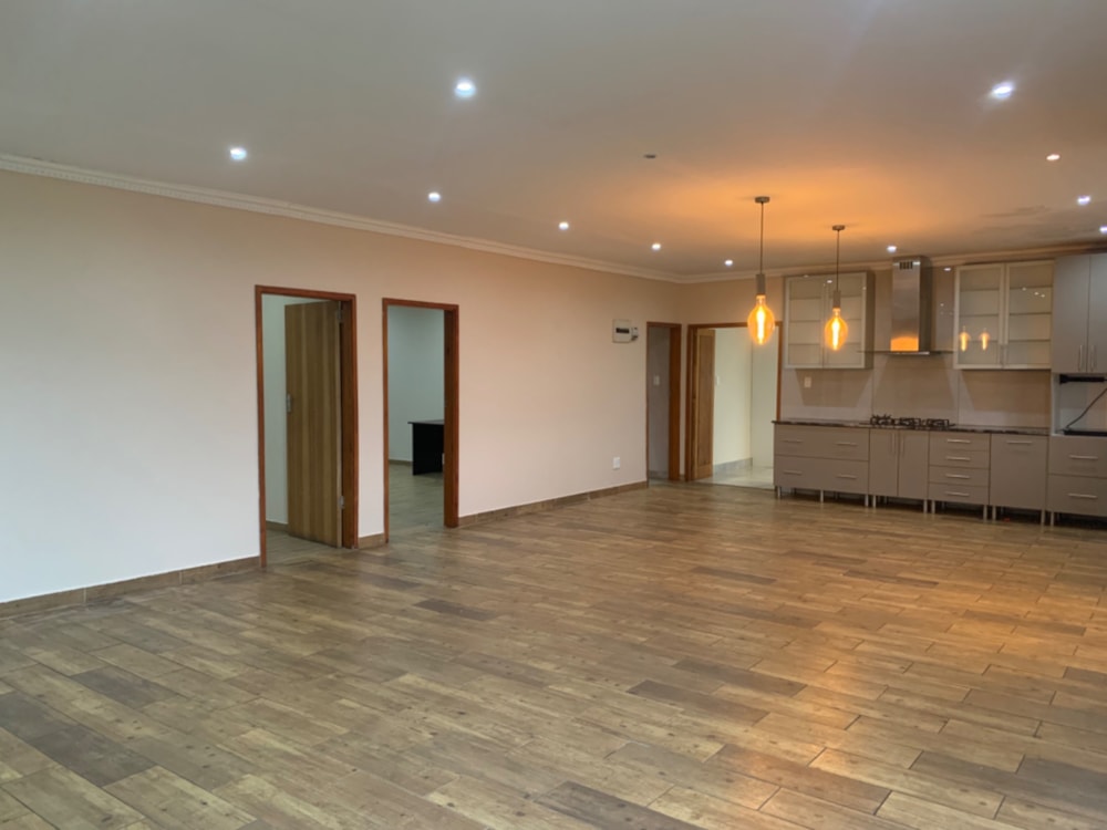 Penthouse apartment let in Durban North - 1ND1672120 Penthouse apartment let in Durban North - 1ND1672120