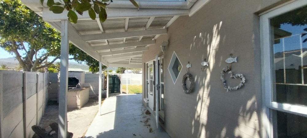 House let in Milkwood Park - FHL1680690 House let in Milkwood Park - FHL1680690