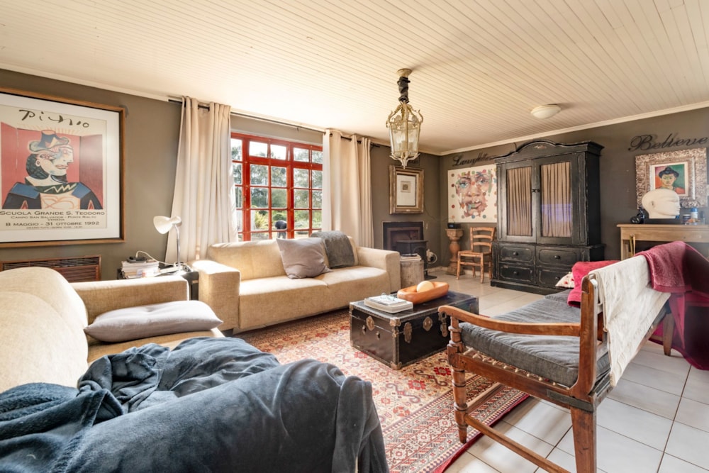 Mixed use farm for sale in Plettenberg Bay Rural - 1KG1684477 Mixed use farm for sale in Plettenberg Bay Rural - 1KG1684477