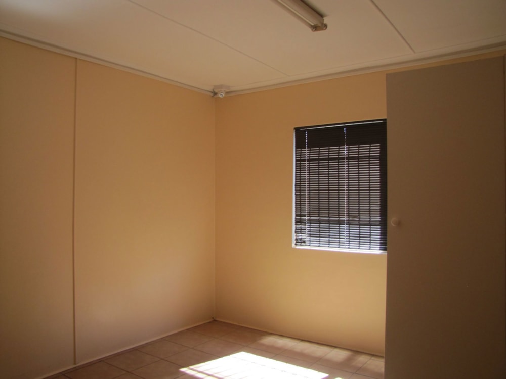 Commercial business let in Springbok - 1NA1683000