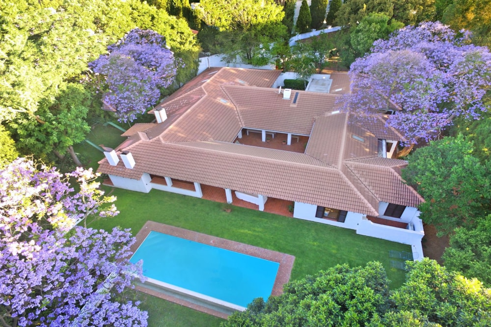 House for sale in Sandhurst - HP1679822