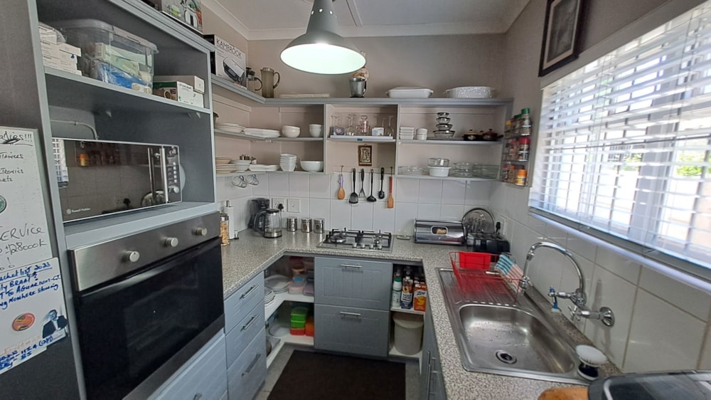 House sold in Robertson - MG1681487 House sold in Robertson - MG1681487