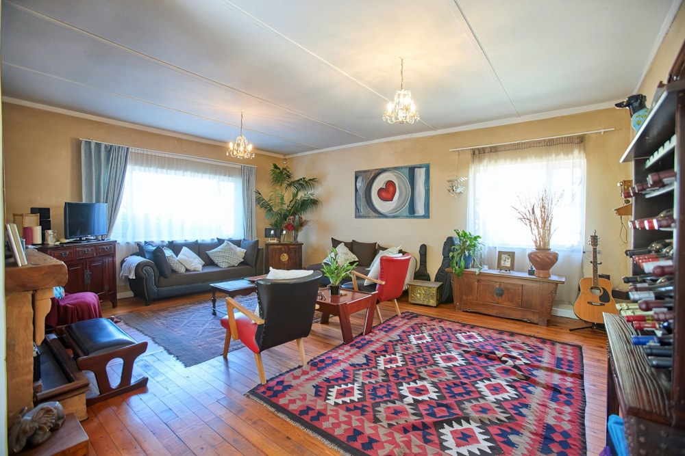 House sold in Pinelands, Cape Town - KW1680324 House sold in Pinelands, Cape Town - KW1680324