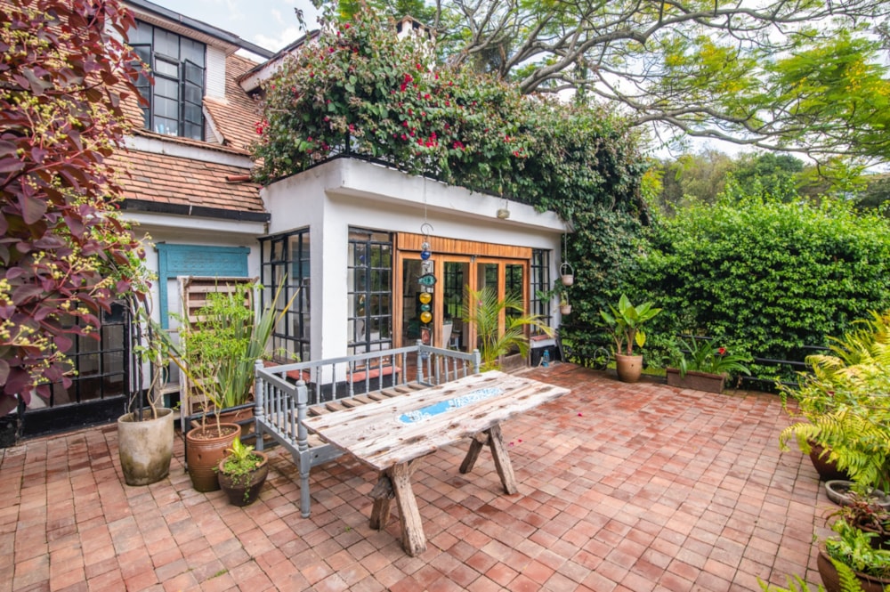 Double-storey house let in Karen, Kenya - 3KE1683085