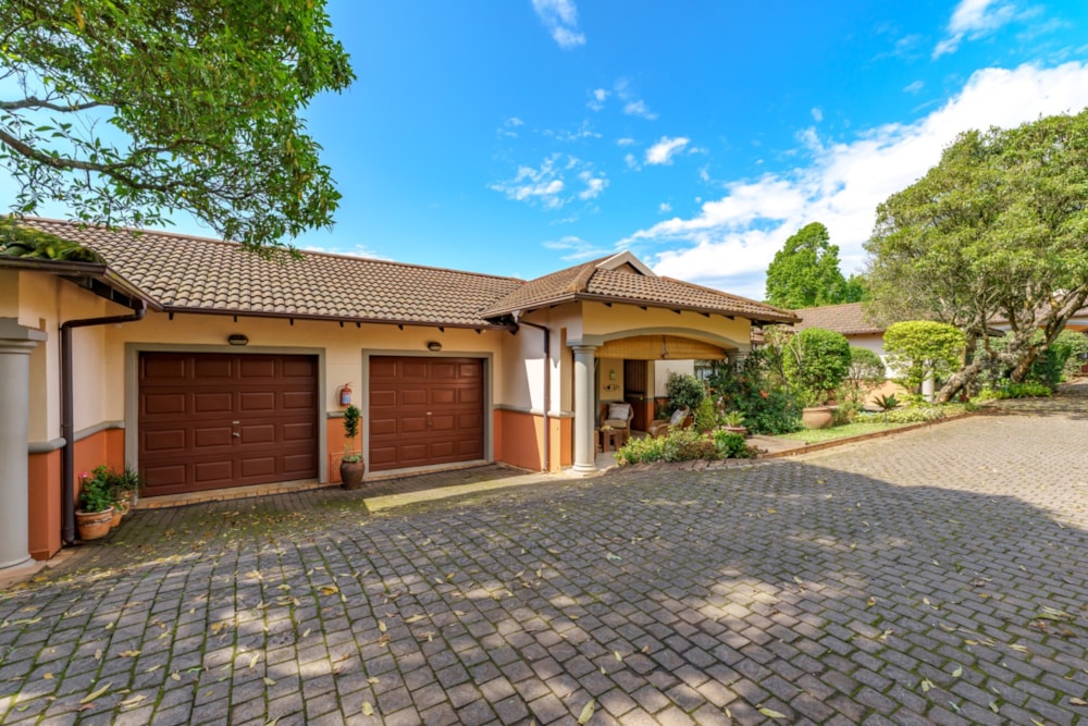 Townhouse sold in Le Domaine Estate - 1KF1682233 Townhouse sold in Le Domaine Estate - 1KF1682233