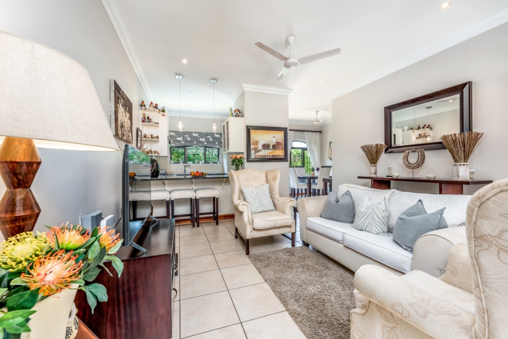 Townhouse sold in Le Domaine Estate - 1KF1682233 Townhouse sold in Le Domaine Estate - 1KF1682233