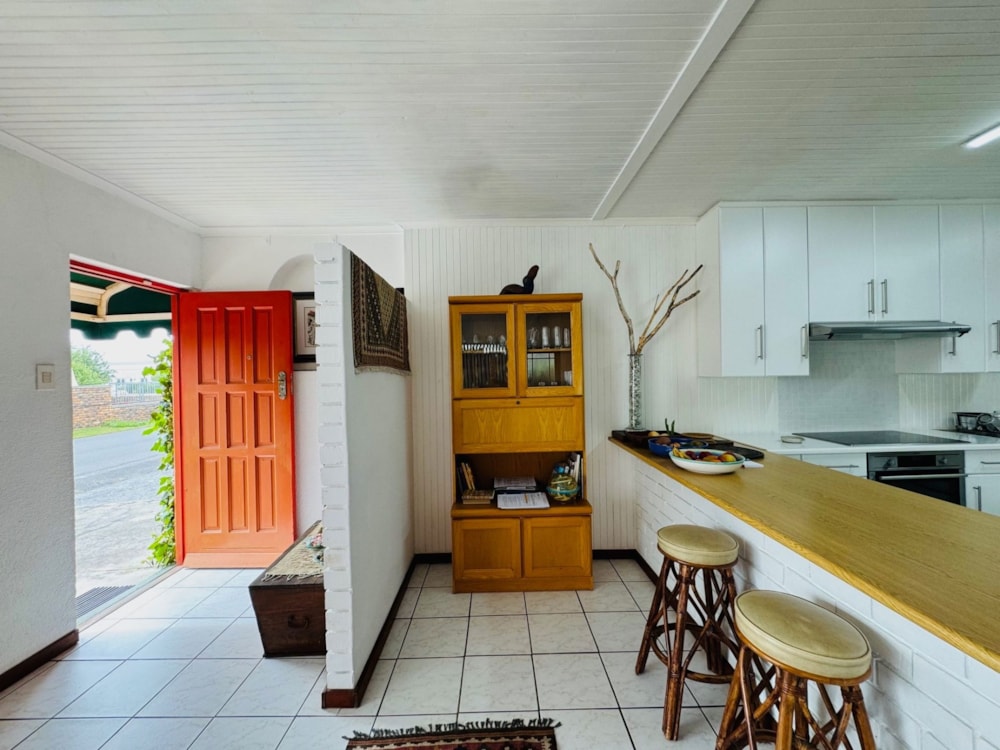 House for sale in Kleinmond - KN1681230 House for sale in Kleinmond - KN1681230