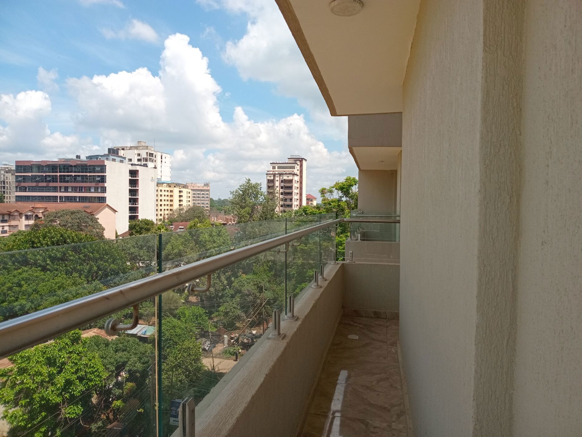 Apartment let in Parklands, Kenya - 3KE1683266