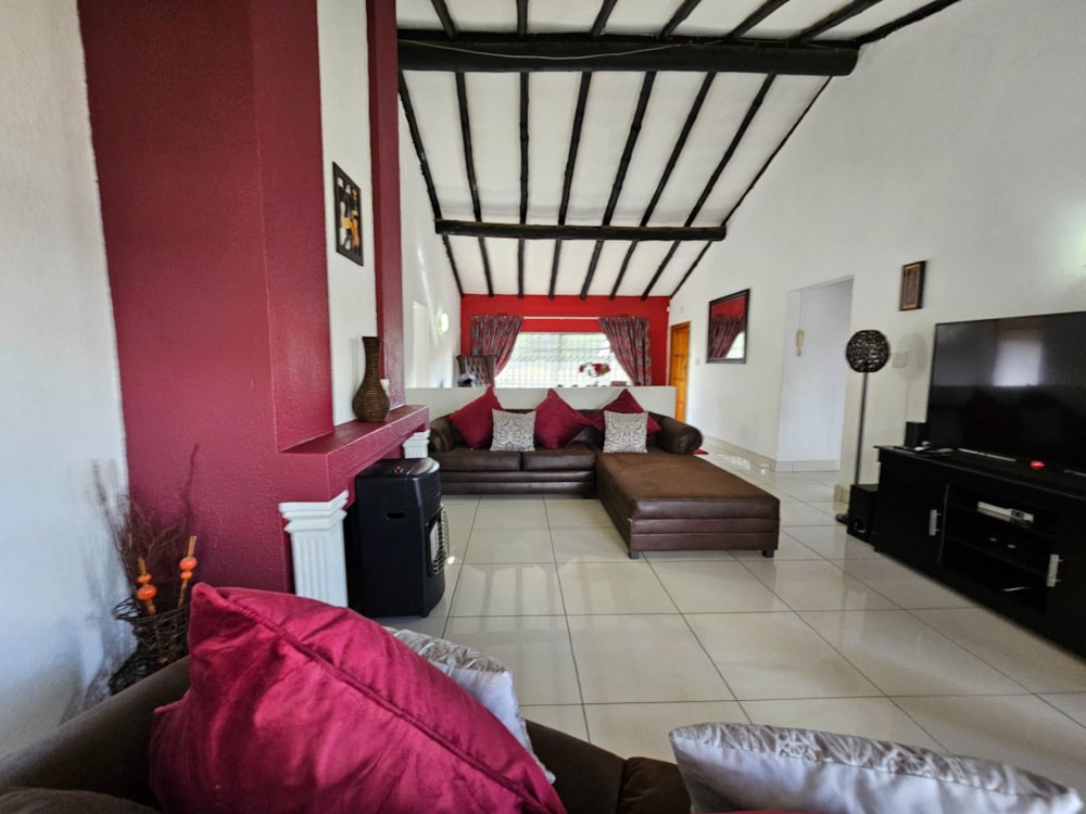 House for sale in Three Rivers North - 1VT1657003