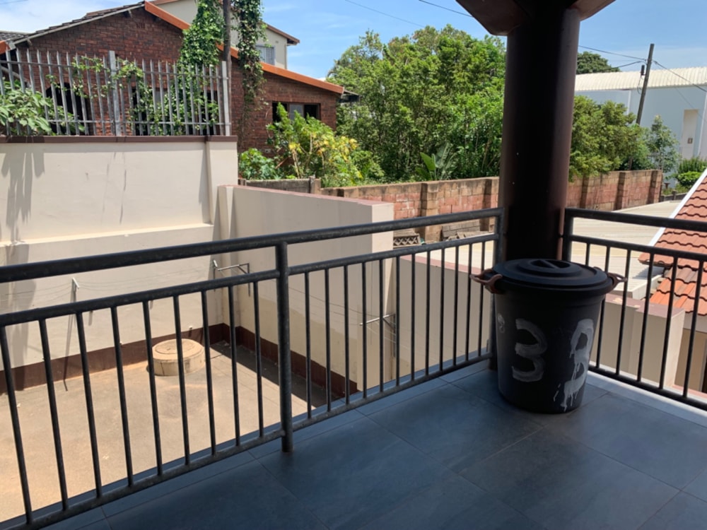 House let in Effingham Heights - 1ND1680737 House let in Effingham Heights - 1ND1680737