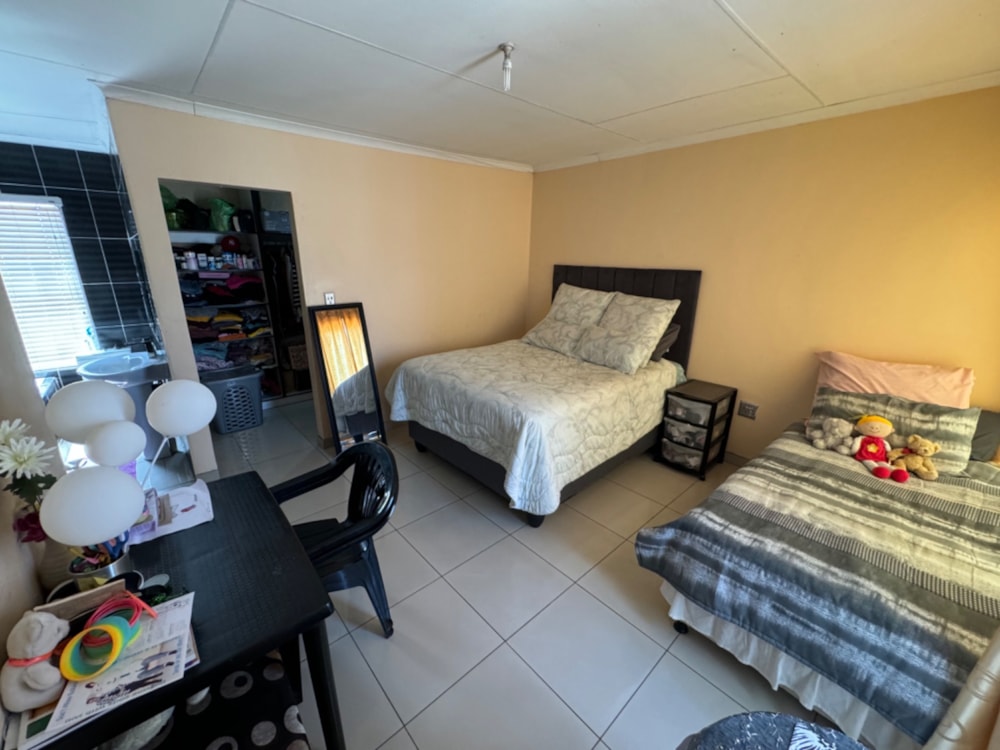 Double-storey house for sale in Serela View - 1PS1679702