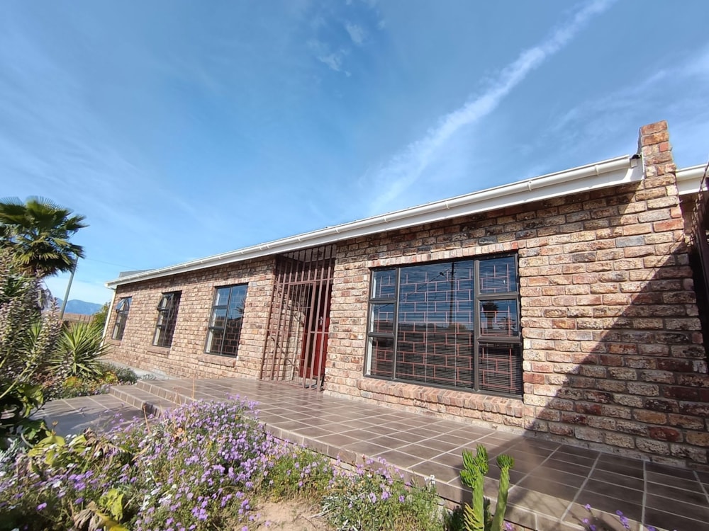 House for sale in Toekomsrus, Oudtshoorn - 1OU1669562