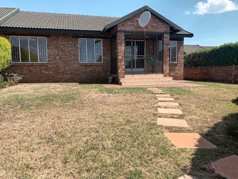 House sold in East Lynne - PT1680121 House sold in East Lynne - PT1680121