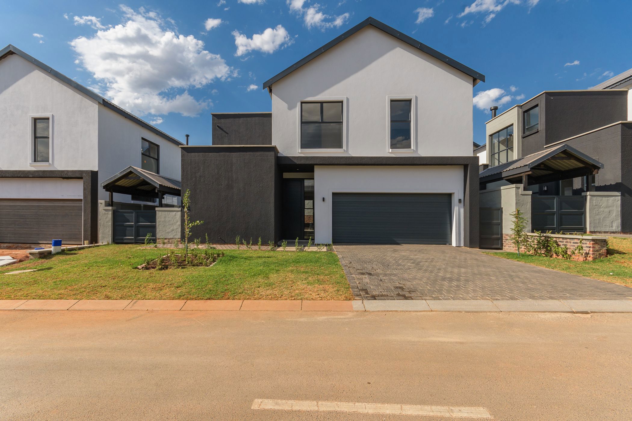 Golf estate house to rent in Eagle Canyon Golf Estate - RAL1720122