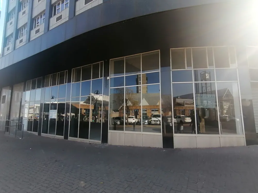 Commercial retail property to rent in New Redruth - 1GV1675019 Commercial retail property to rent in New Redruth - 1GV1675019