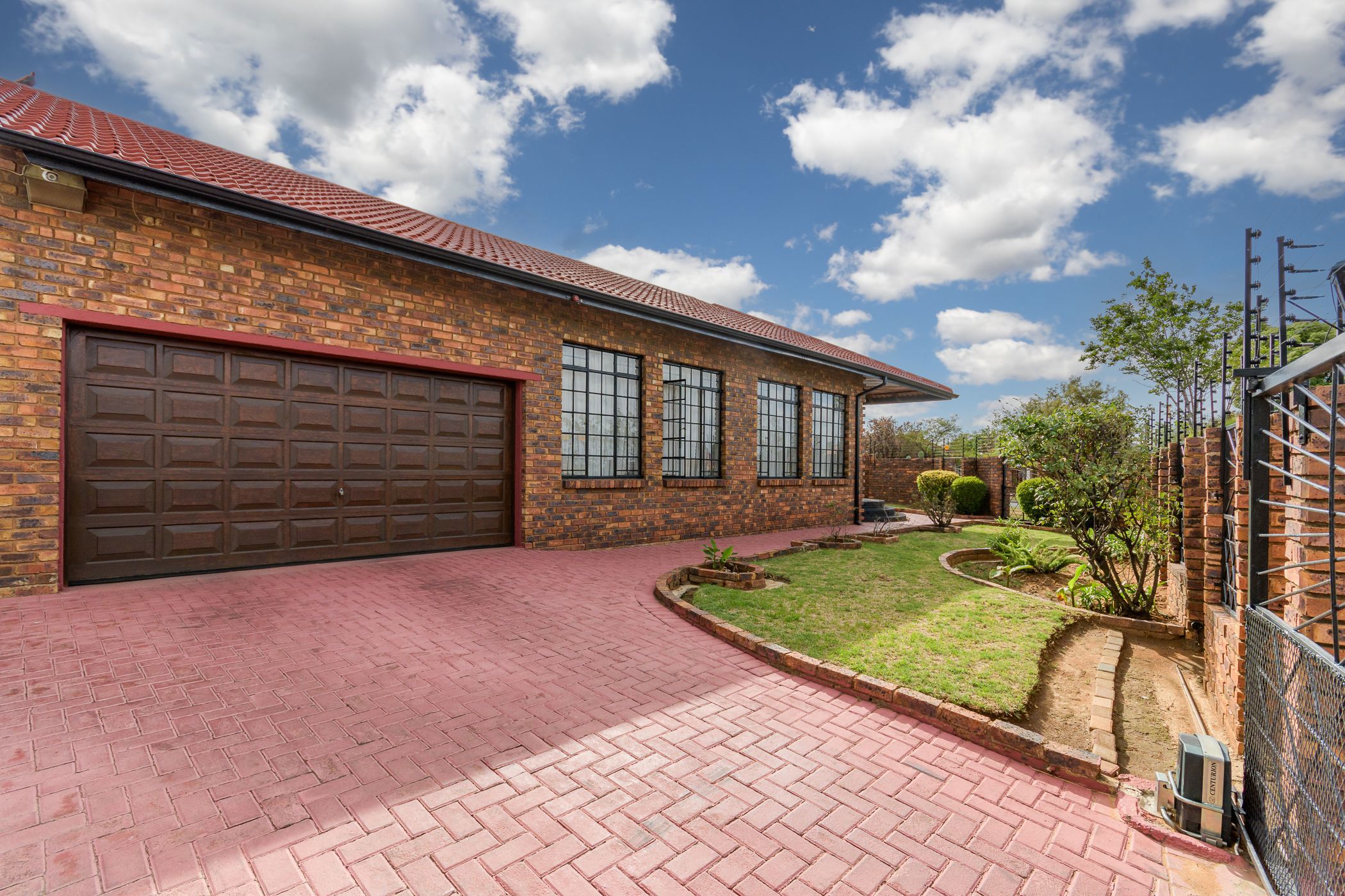 House for sale in Elandspark - 1AB1679869