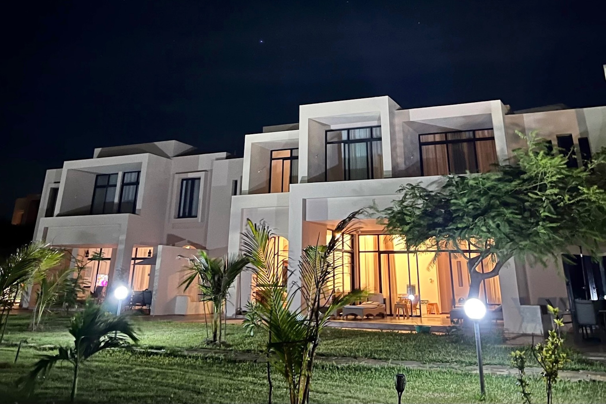 Beachfront villa to rent in Vipingo, Kenya - 3KE1679692