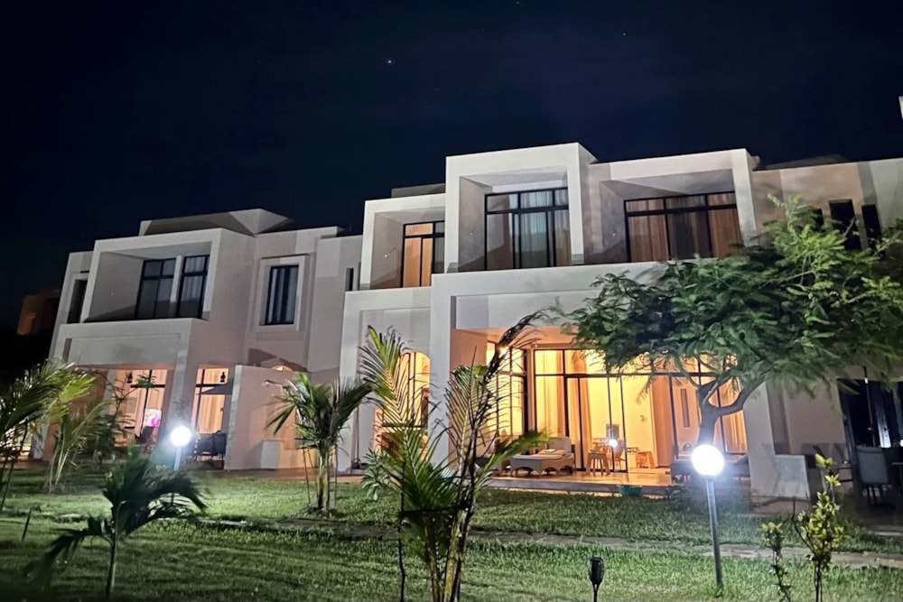 Beachfront villa to rent in Vipingo, Kenya - 3KE1679692 Beachfront villa to rent in Vipingo, Kenya - 3KE1679692