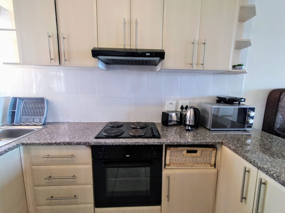 Apartment for sale in Uvongo Beach - 1PSH1679686