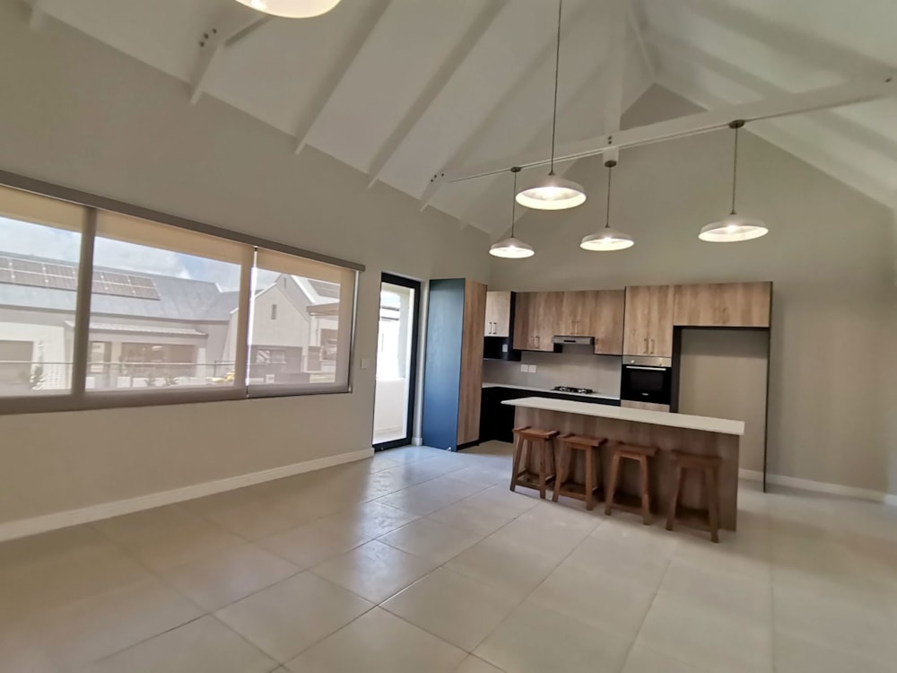 House let in Renosterbos Estate - 1MB1678242 House let in Renosterbos Estate - 1MB1678242