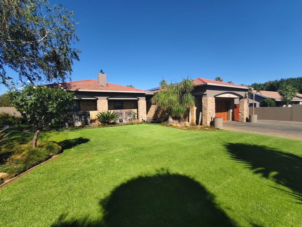 House for sale in Vanderbijlpark SE 4 - 1VT1680600 House for sale in Vanderbijlpark SE 4 - 1VT1680600