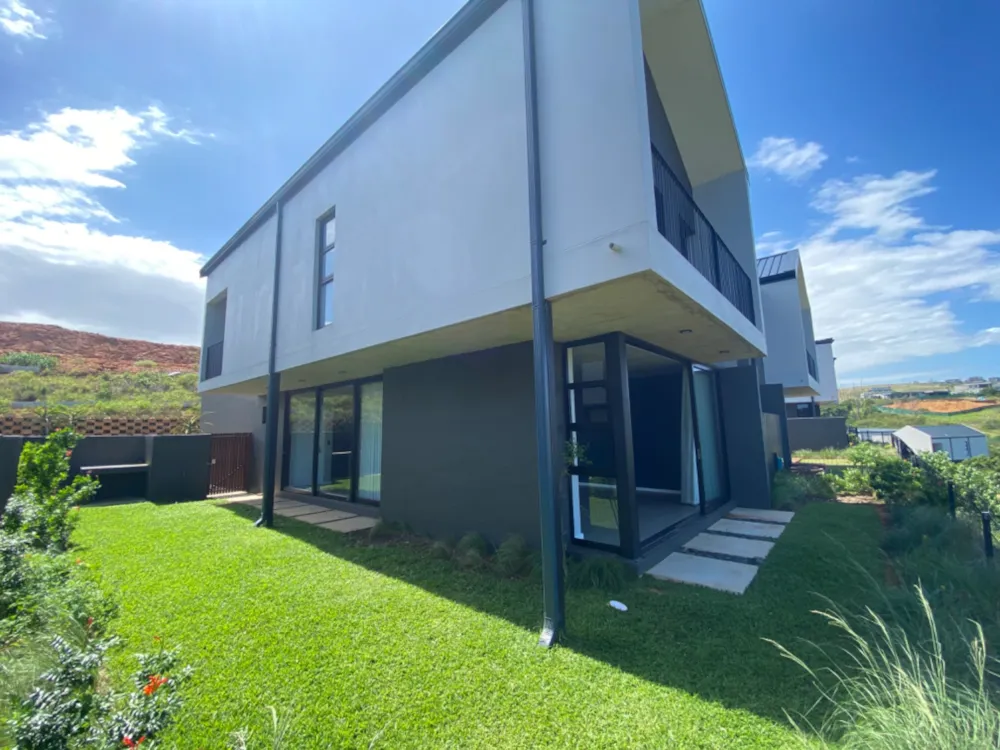 Security estate home let in Zululami Estate - 1BD1737571