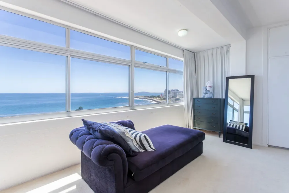 Apartment sold in Three Anchor Bay - AS1680871 Apartment sold in Three Anchor Bay - AS1680871