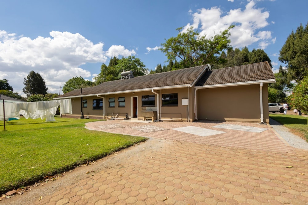 House sold in Borrowdale, Zimbabwe - 3ZB1681418 House sold in Borrowdale, Zimbabwe - 3ZB1681418