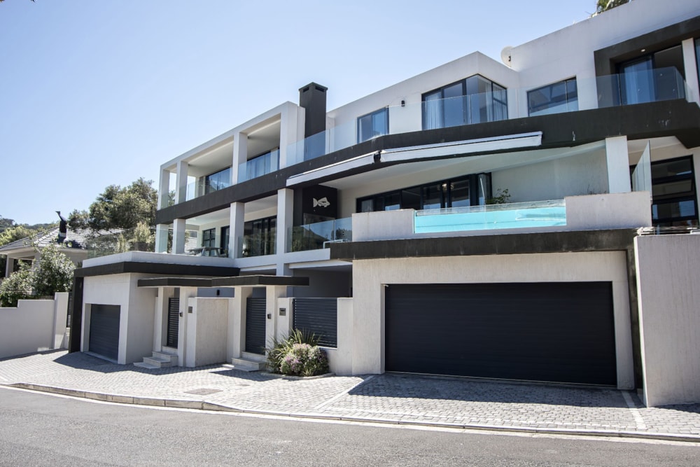 House to rent in Camps Bay - BYL1680010 House to rent in Camps Bay - BYL1680010